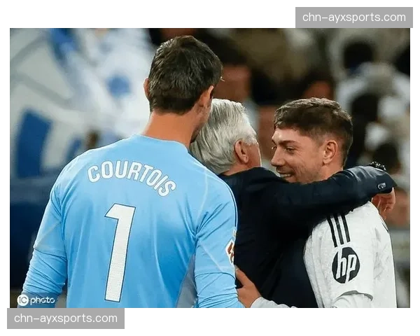 皇马客场1-0绝杀拜仁，巴尔韦德补时阶段远射制胜